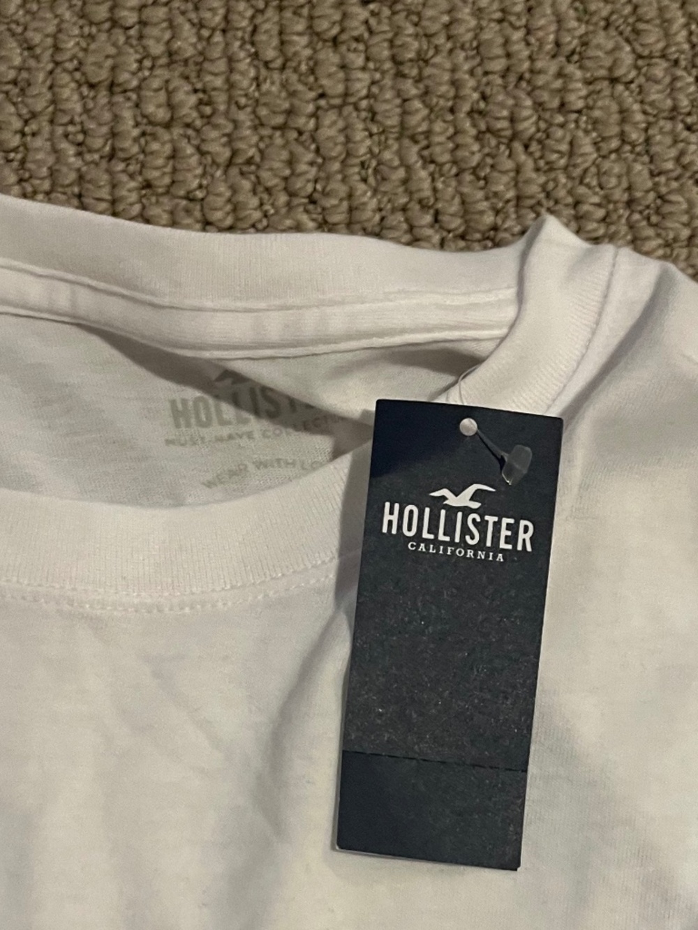 Basic white tee - Picture 4 of 4